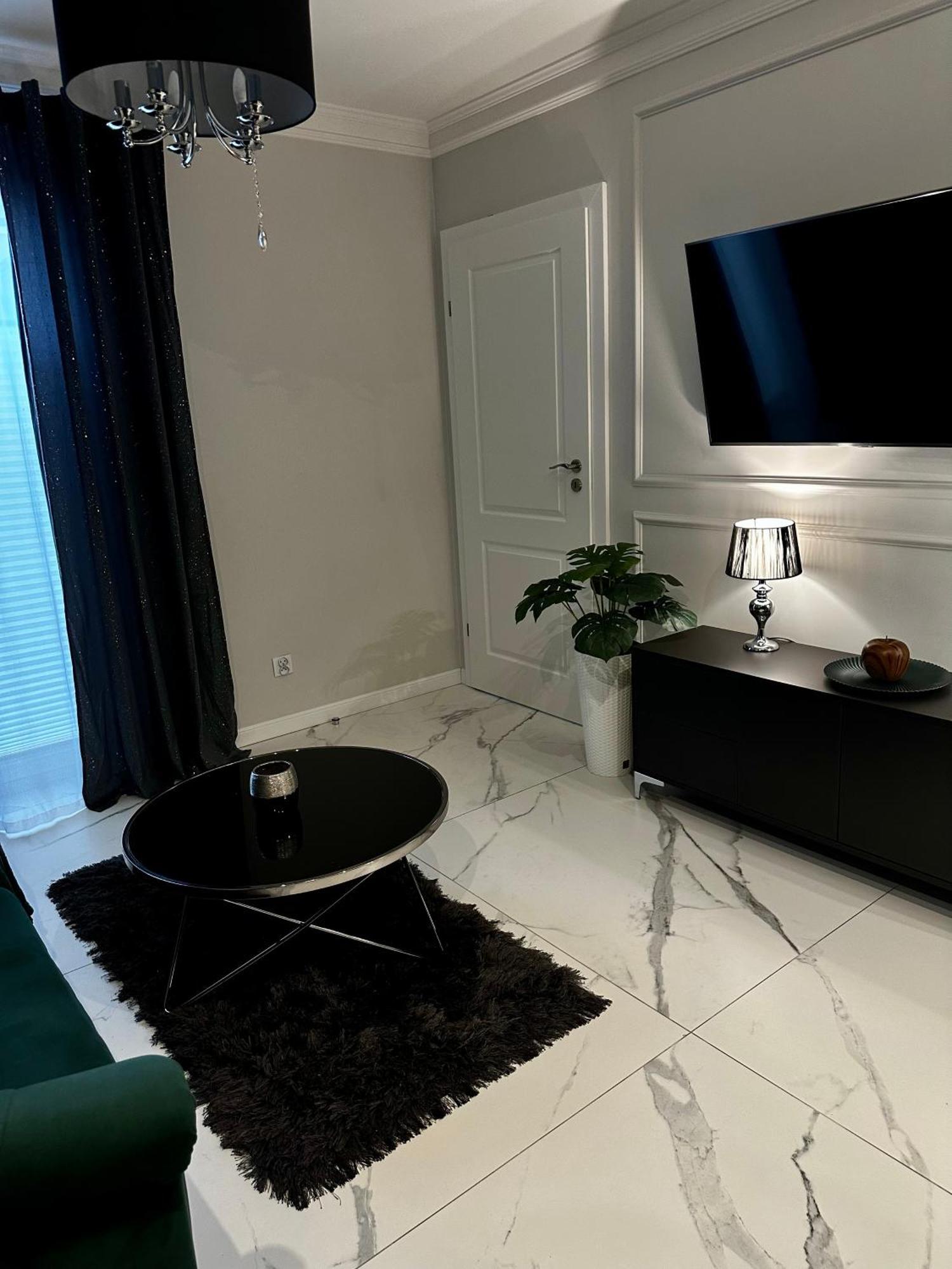 Apartamenty Kielce- Apartament Szmaragd Przy Zalew Kielecki, Faktura, Parking, Centrum Luaran gambar
