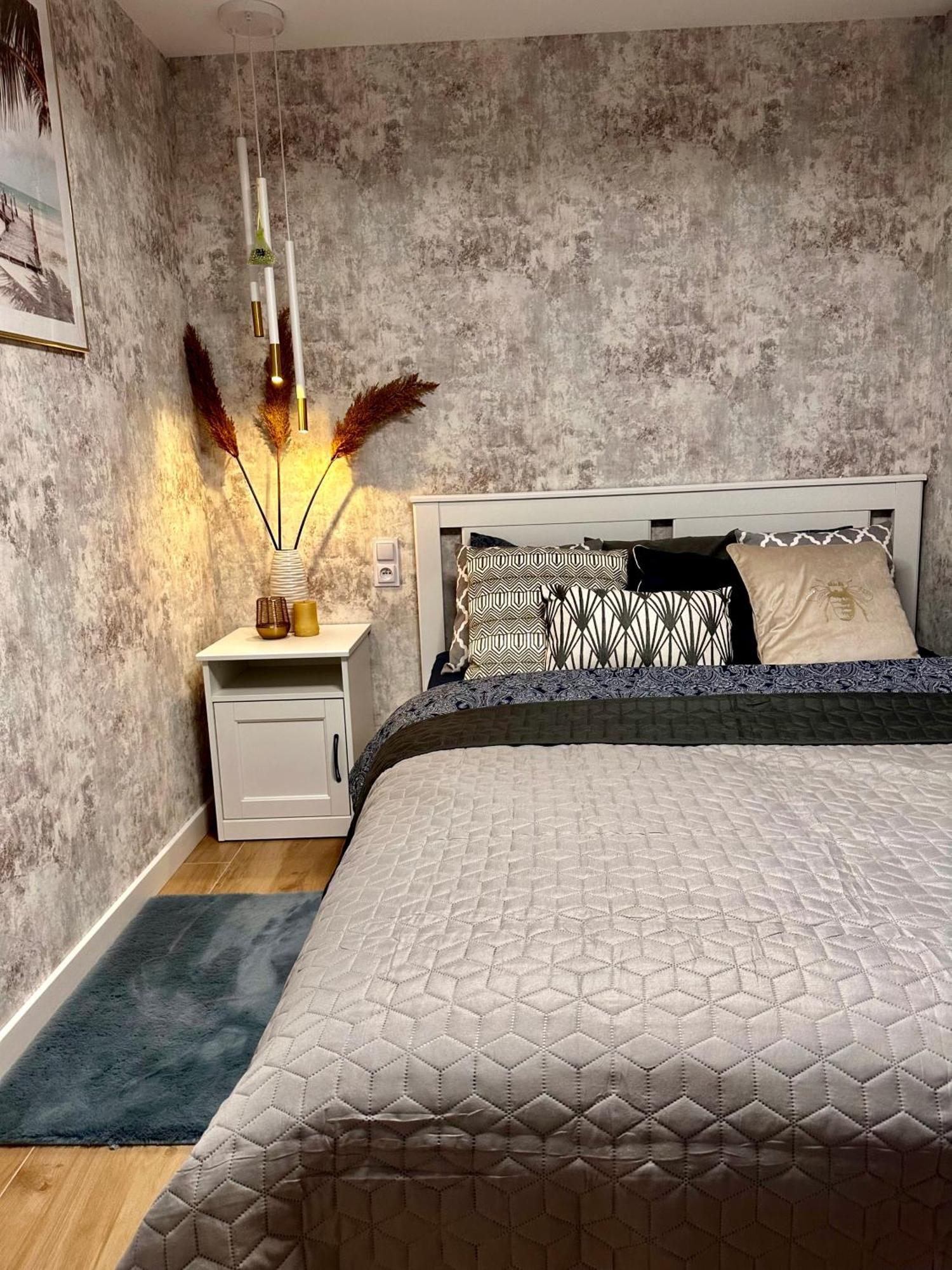 Apartamenty Kielce- Apartament Szmaragd Przy Zalew Kielecki, Faktura, Parking, Centrum Luaran gambar